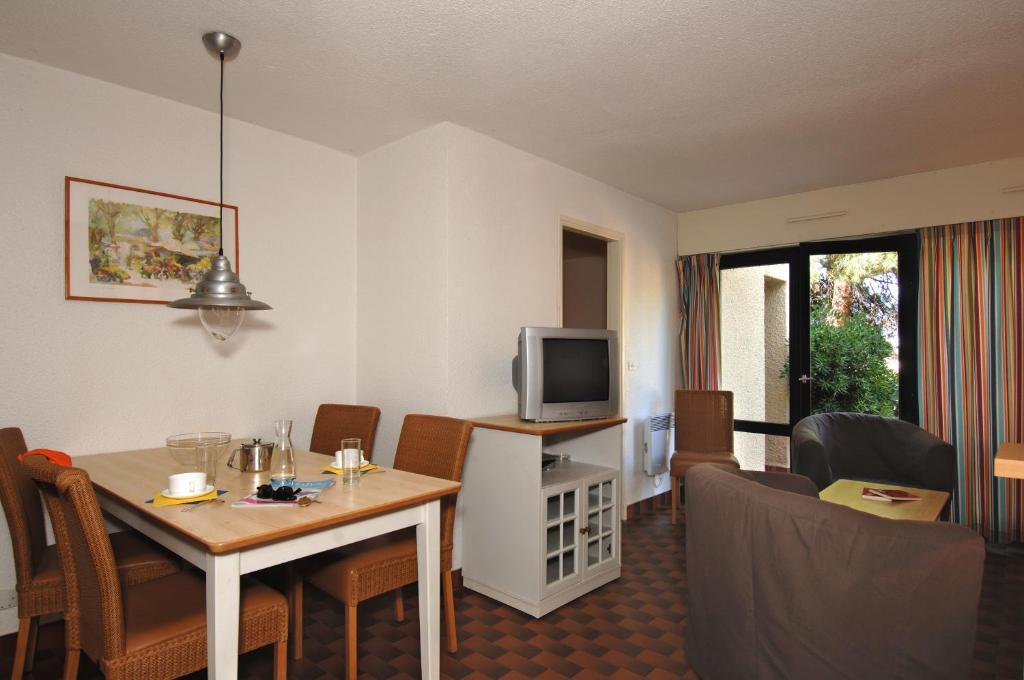 Residence Odalys Saint Loup Agde Rum bild