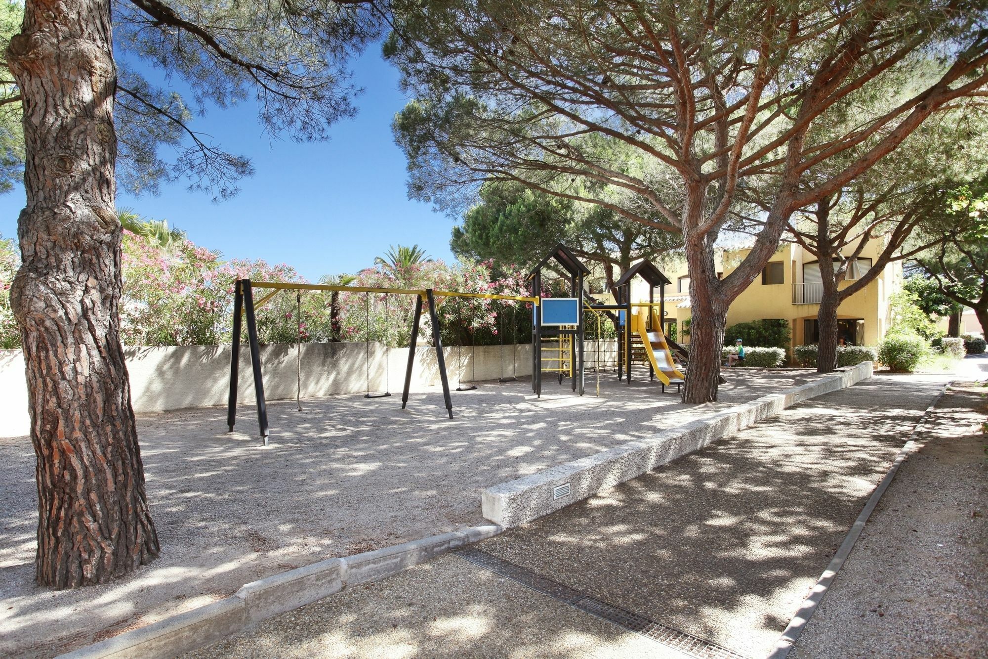 Residence Odalys Saint Loup Agde Exteriör bild